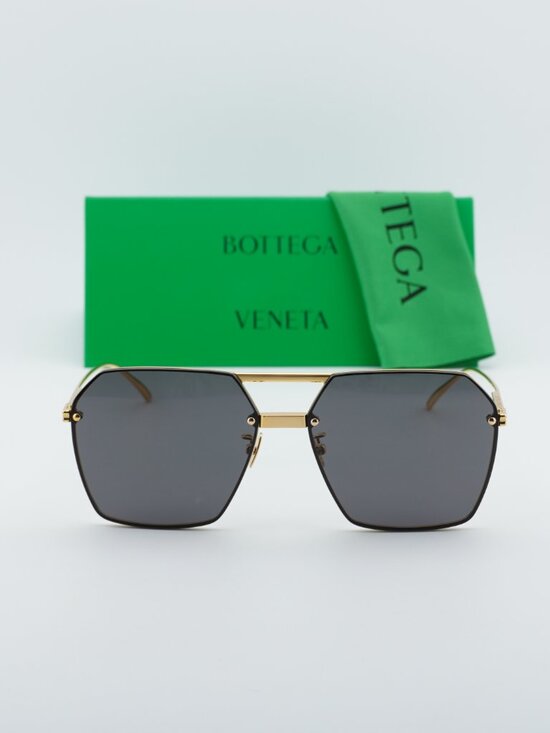 Bottega Veneta BV1045S 001 Square Sunglasses - Gold\\Grey main image 6